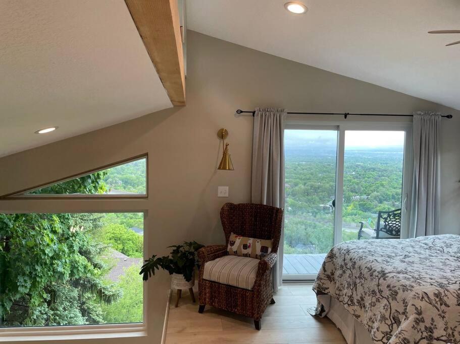 Villa Luxury Alpine Treehouse Holladay Exterior foto